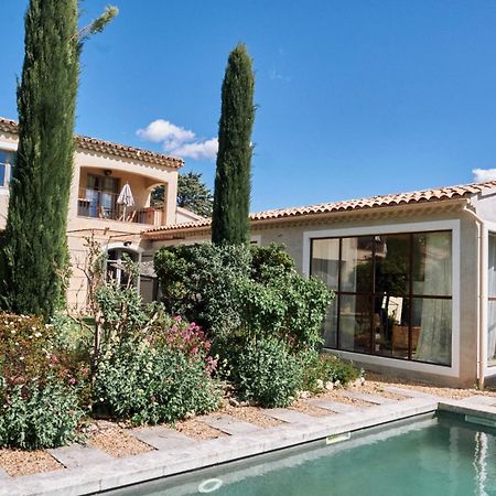 Le Mas De Cink Saint-Saturnin-d'Apt Szoba fotó