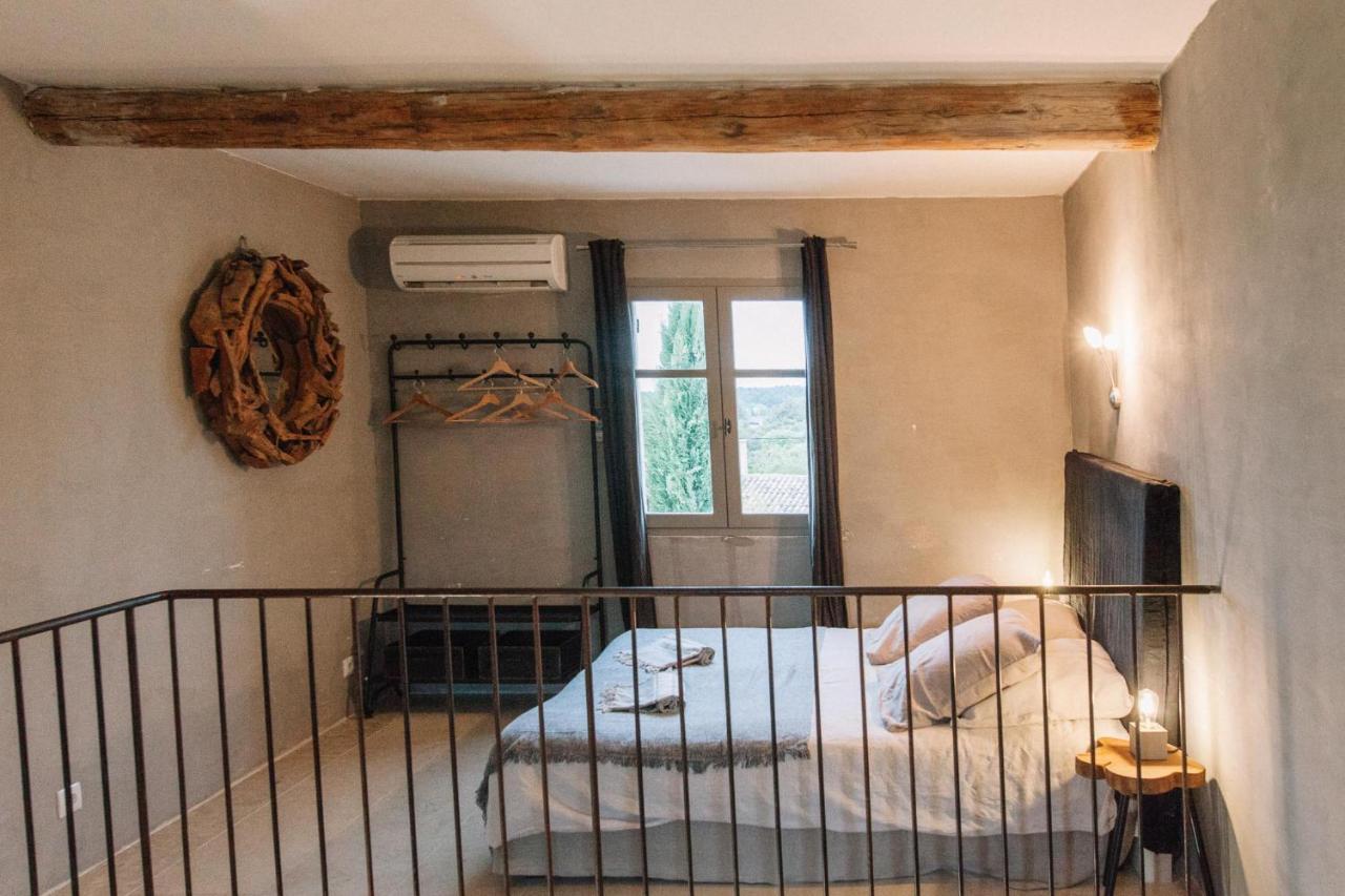 Le Mas De Cink Saint-Saturnin-d'Apt Kültér fotó